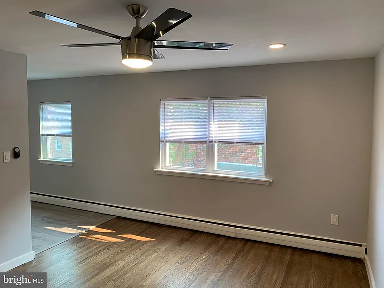 1009 E Cliveden St #913-4 — Photo 6