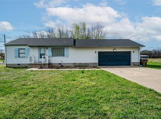 405 S 4th St, Sperry, OK 74073