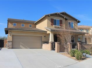 5685 Goldfinch Ct, Jurupa Valley, CA 91752