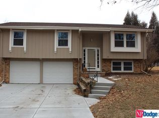 10315 Hansen Ave, Omaha, NE 68124