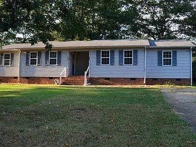 1st image of 108 Colebrook Ct #B