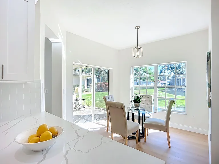 2960 Sandringham Pl — Photo 12