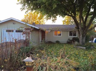 8205 23rd St, White City, OR 97503