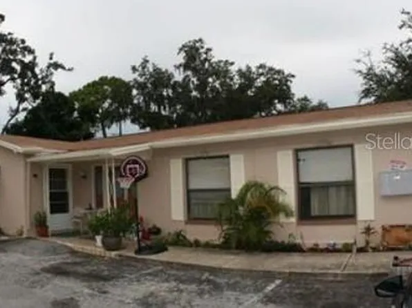 1733 Grand Blvd, Holiday, FL 34690