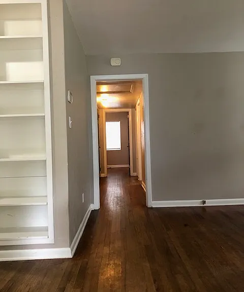 hall to 3 bedrooms and 1 bathroom