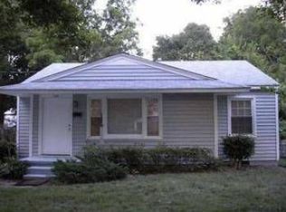 906 Tabor St, High Point, NC 27262