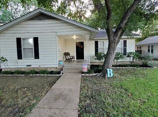 627 Dunn St, Waxahachie, TX 75165