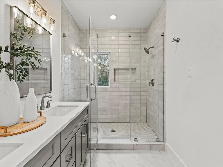 1308 Neiman Ln — Photo 5