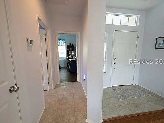 4th image of 214 Colonel Thomas Heyward Rd