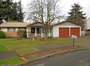 19117 NE Multnomah Ct, Portland, OR 97230