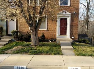 8226 Burning Forest Ct, Springfield, VA 22153