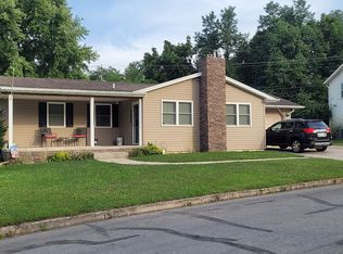 310 Canary Cir, York, PA 17404