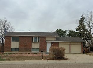 4033 West Dr, Pueblo, CO 81008