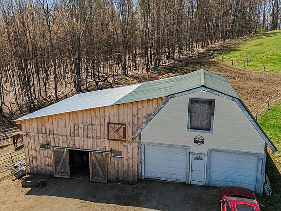 3rd image of 180 Winn High Drive