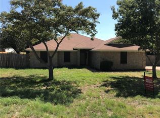 705 Henderson St, Joshua, TX 76058