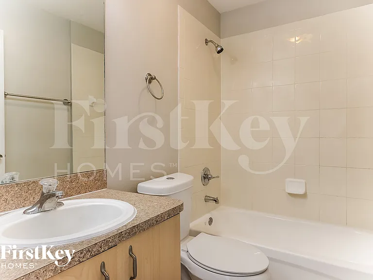3201 SW Collings Dr — Photo 13