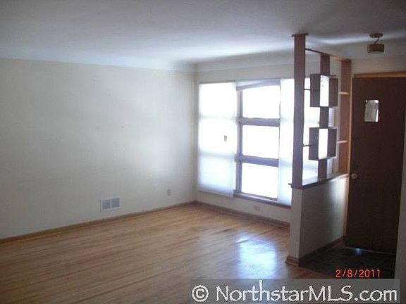 3rd image of 1088 Harmon Ave