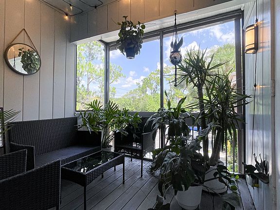 3rd image of 10415 Carrollbrook Cir APT 207