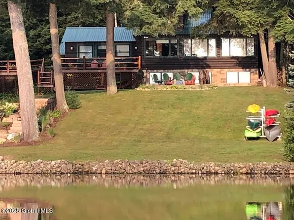 35 Fountain Drive, Schroon Lake, NY 12870