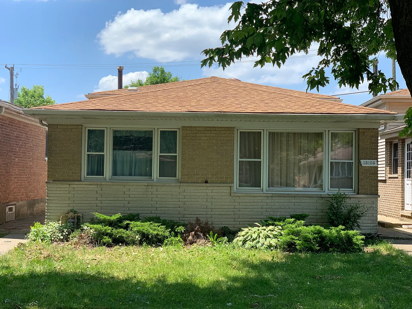 13104 S Burley Ave photo 1