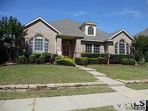 1st image of 720 Cottonwood Bend Dr