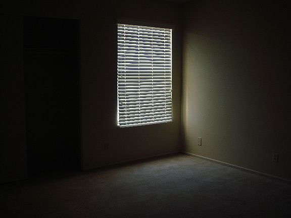 3rd image of 1802 E Randall Dr APT 2