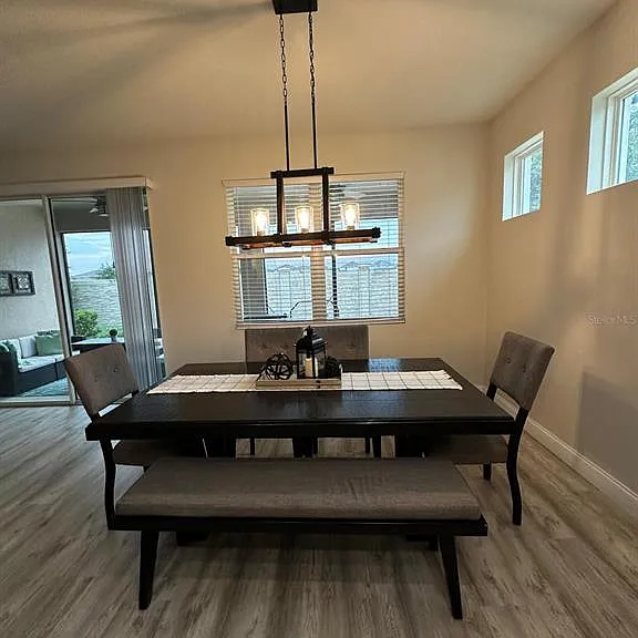 1127 Pipestone Pl — Photo 12