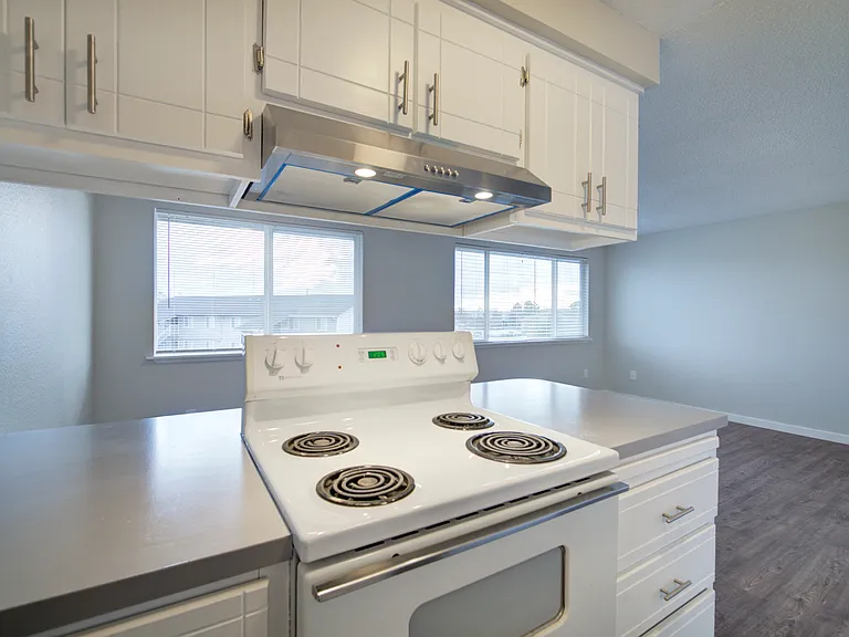 75 W Whidbey Ave #C204 — Photo 4