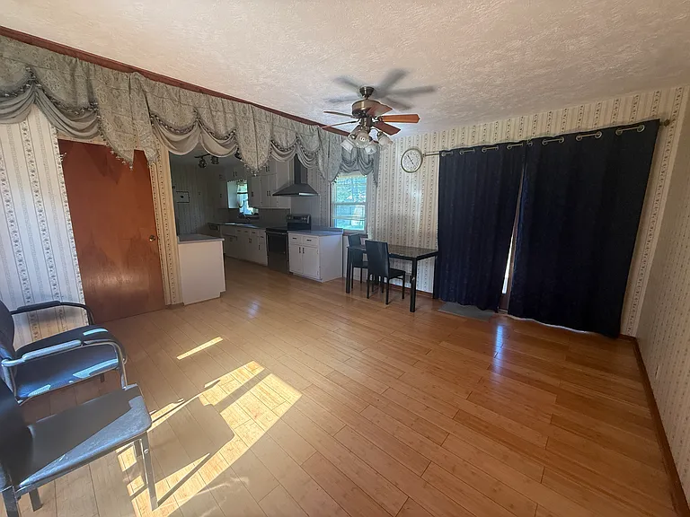 4691 Anita Dr — Photo 13