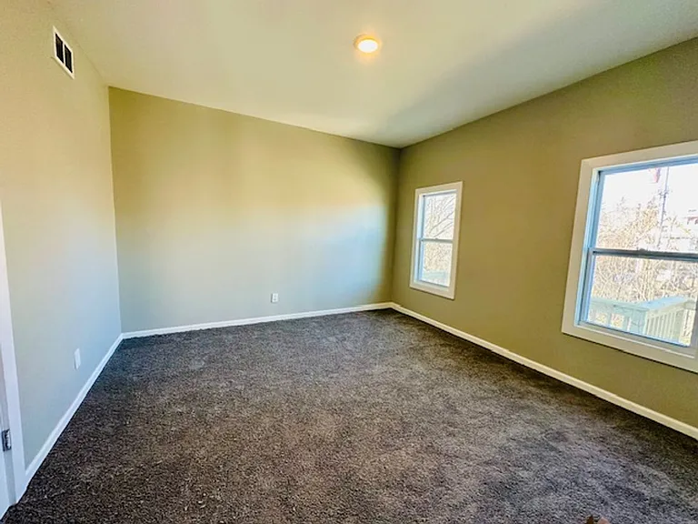 2634 Lawrence St — Photo 14