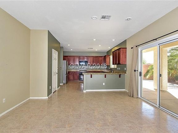 4th image of 6009 Golden Sun Ct