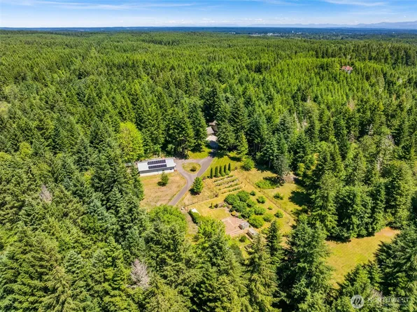 11500 Weisenberger Road SE, Rainier, WA 98576