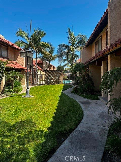 1st image of 9771 Acacia Ave