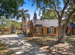 10949 Poinciana Dr, Clermont, FL 34711