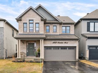 1002 Showman St, Ottawa, ON K0A 2Z0