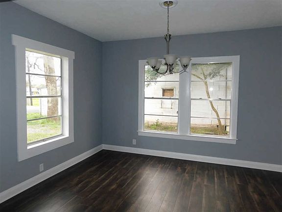 5th image of 2138 10th St