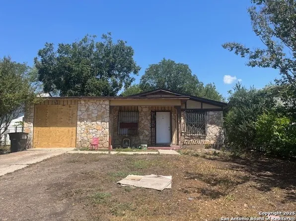 4911 Lark, San Antonio, TX 78228