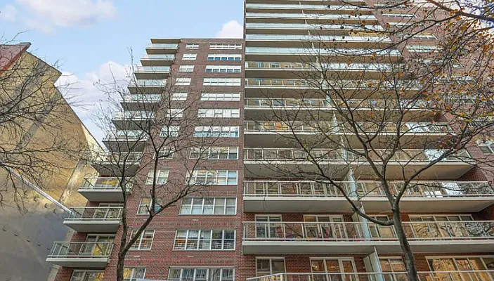 Sold by Compass | media 13