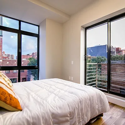Rented by Nooklyn NYC LLC | media 47