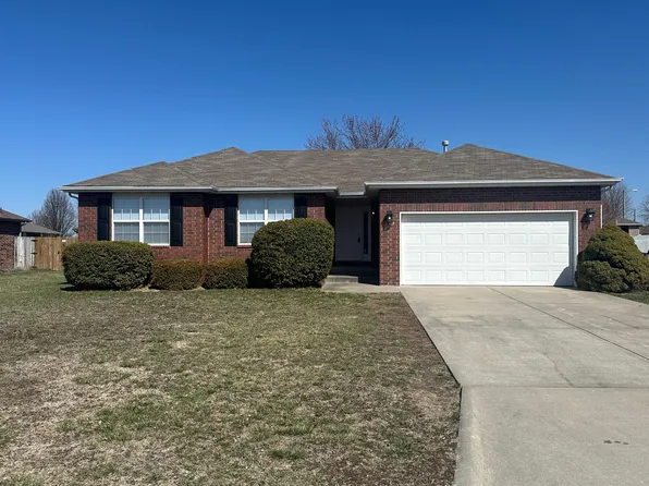 517 Cedar Lane, Willard, MO 65781