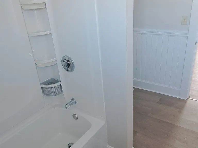 82 Green St #302 — Photo 18