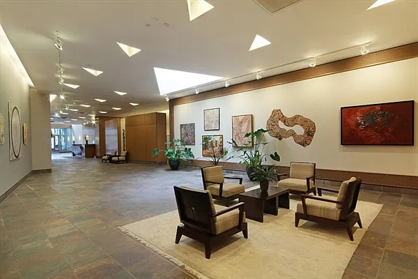 Sold by Citi Habitats | media 18