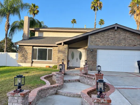 6176 Bluffwood Dr, Riverside, CA 92506