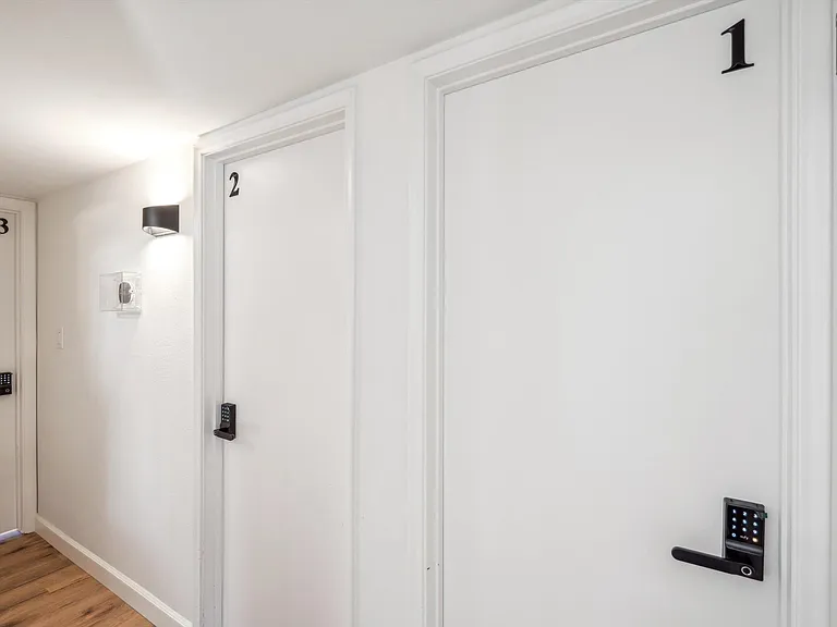 W Paradise Dr — Photo 10