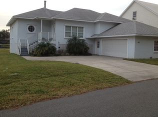 205 NW Baypath Dr, Crystal River, FL 34428
