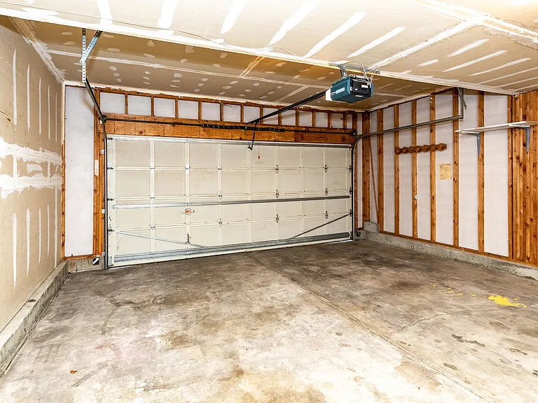 6930 Native Cir — Photo 48