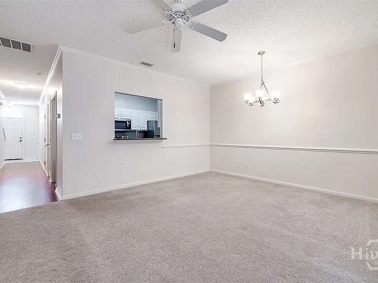 400 Tibet Ave #5 — Photo 14