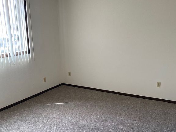 4th image of 521 W Indiana Ave #17E