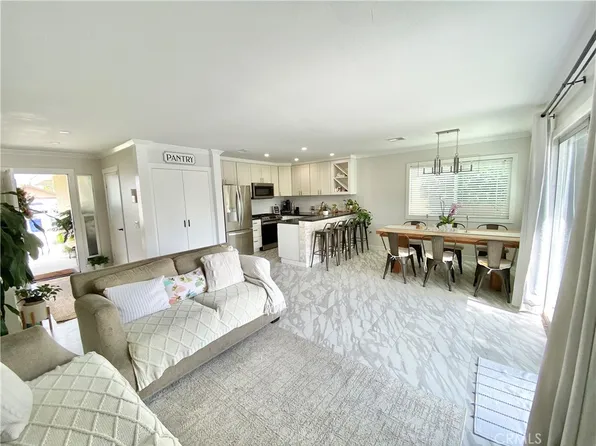 10308 Adriana Ave, Riverside, CA 92505