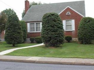 510 Grape St, Whitehall, PA 18052